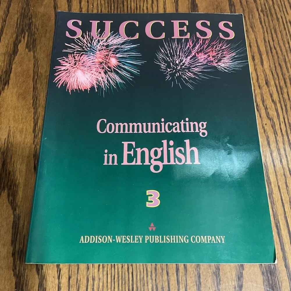 Success Communicating in English Book